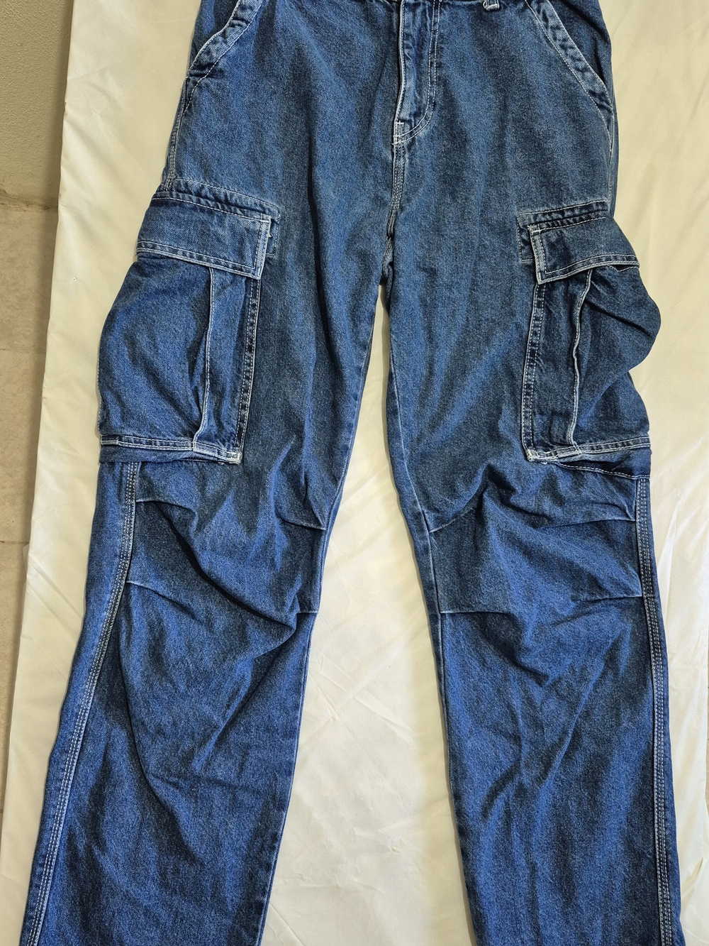 Zara Dark Blue Denim Cargo Pants with Side Pockets